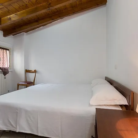 Nel Centro Di Stresa